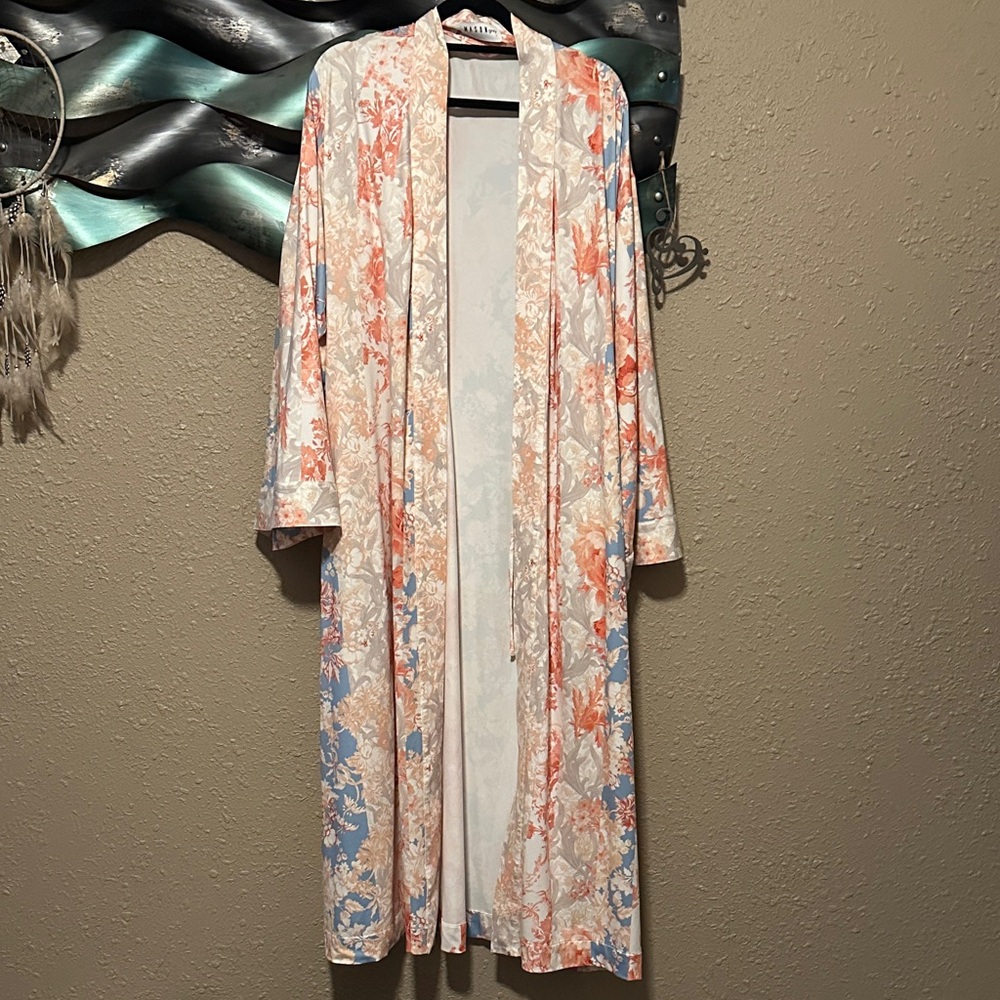 Elegant Floral Long Robe in Blue and Cream